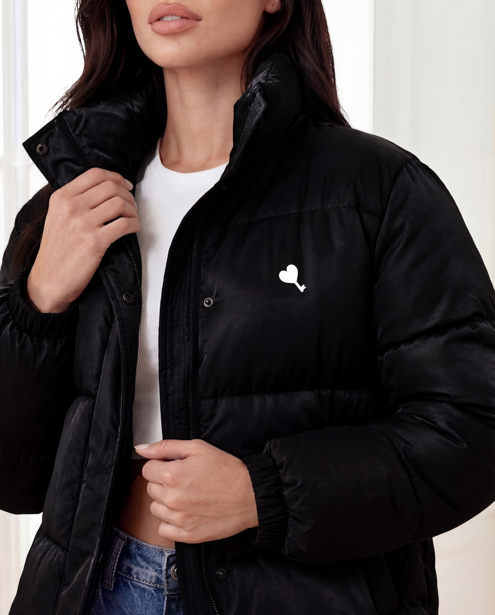 Marshmallow Puffer Jacket in Midnight Black