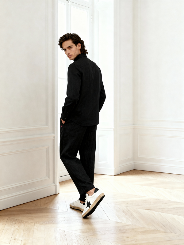 The Cœur Key Linen Shirt in Black