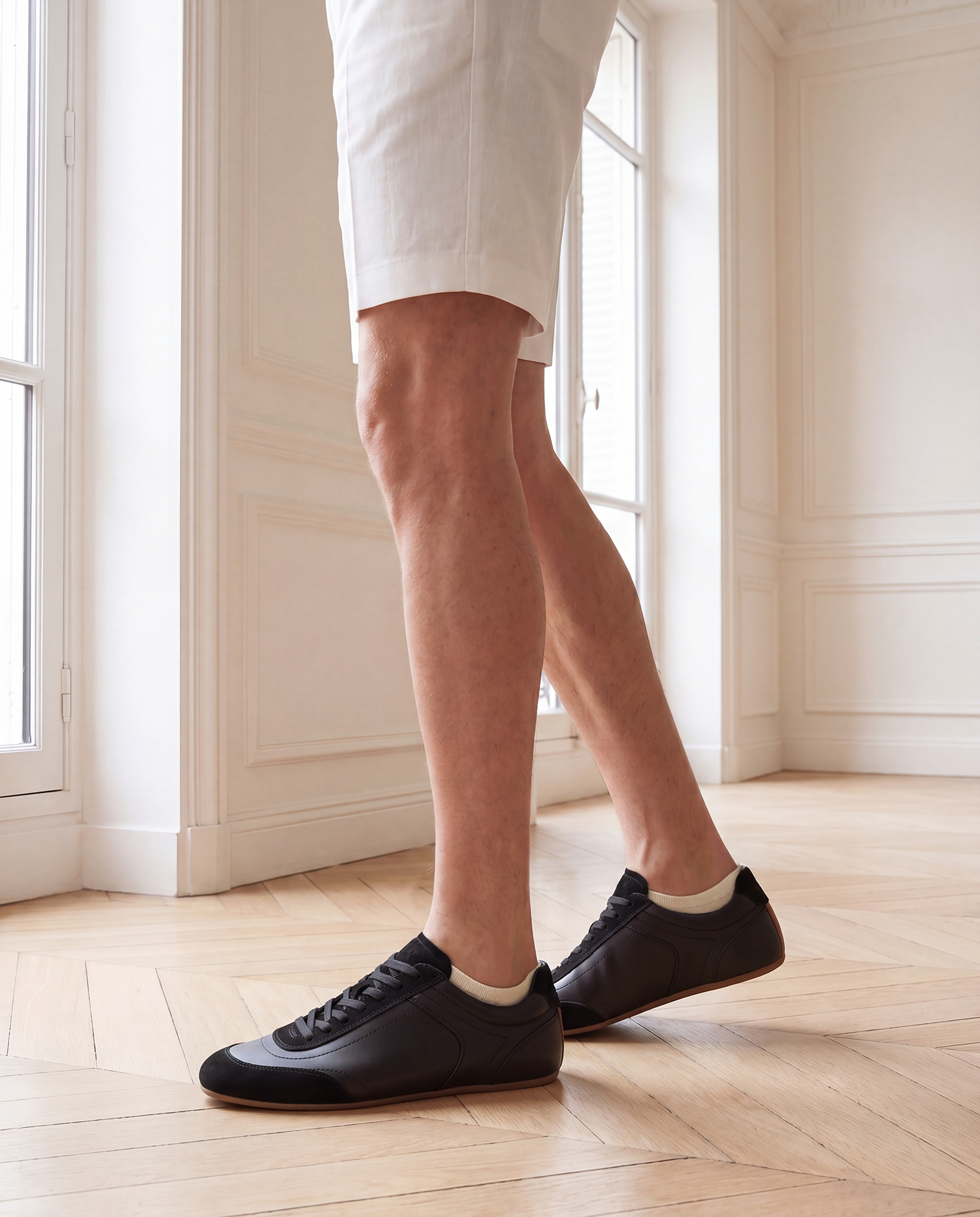 Ecru Keyhole Cotton Low-Cut Socks