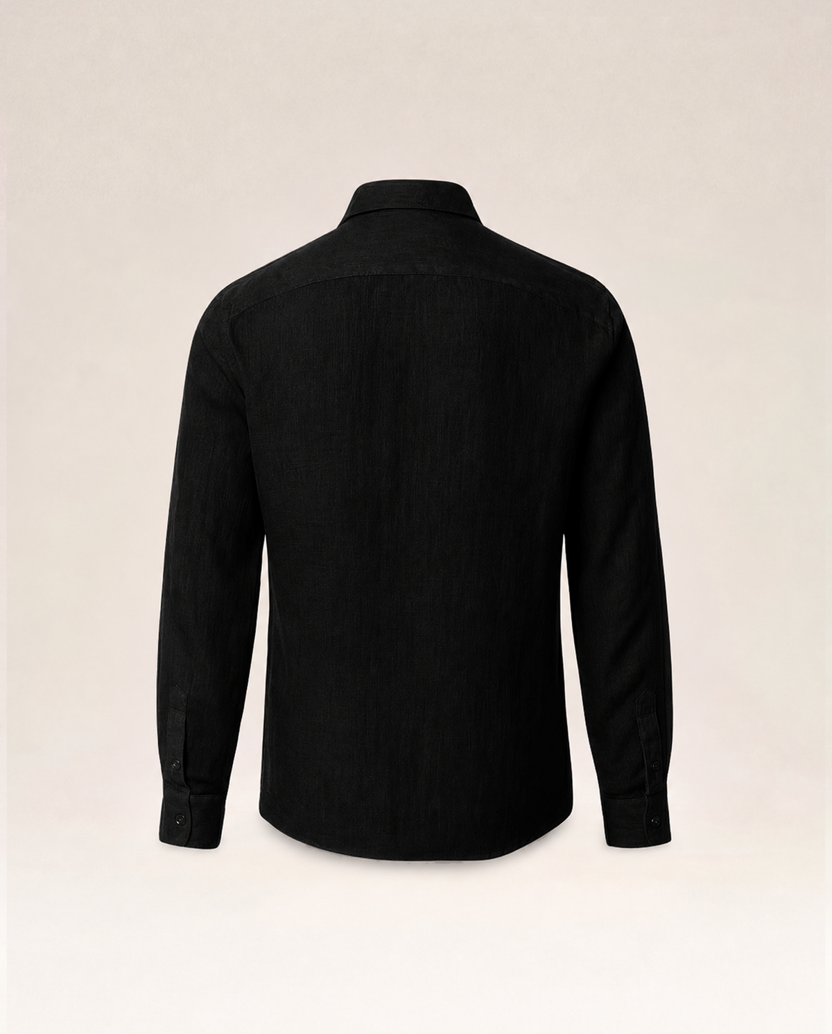 The Cœur Key Linen Shirt in Onyx Black