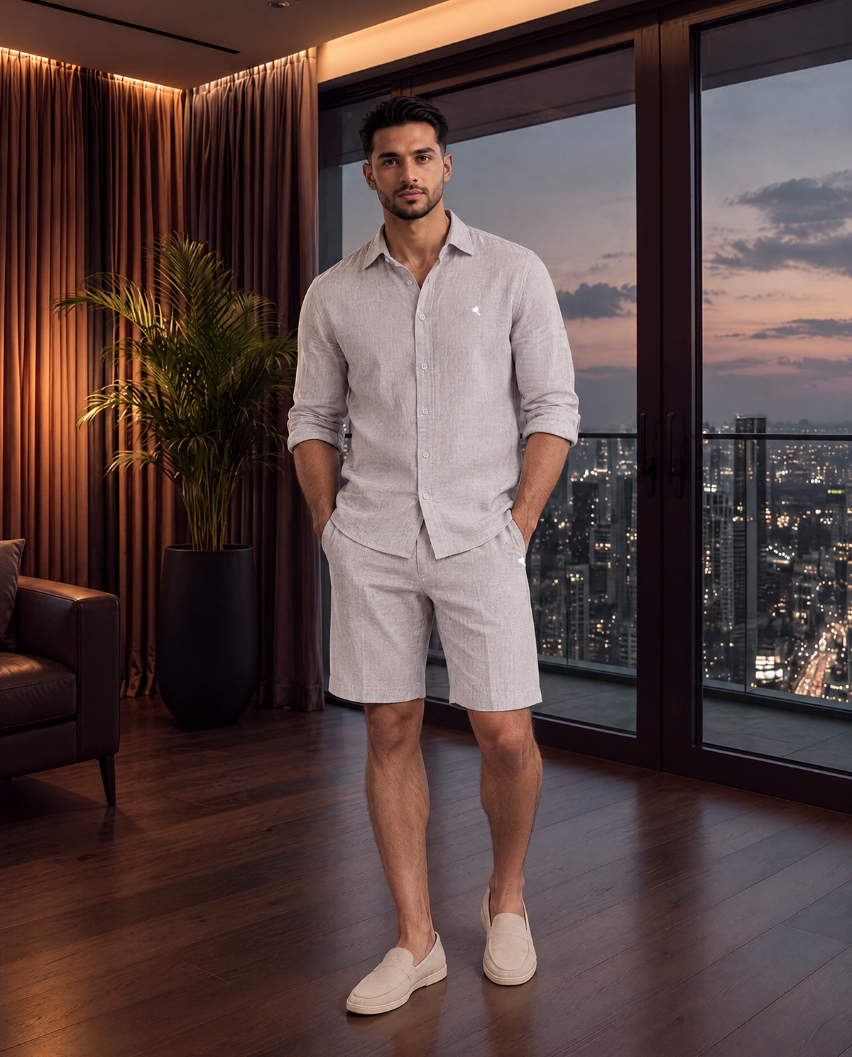 The Cœur Key Linen Shorts in Ash Grey