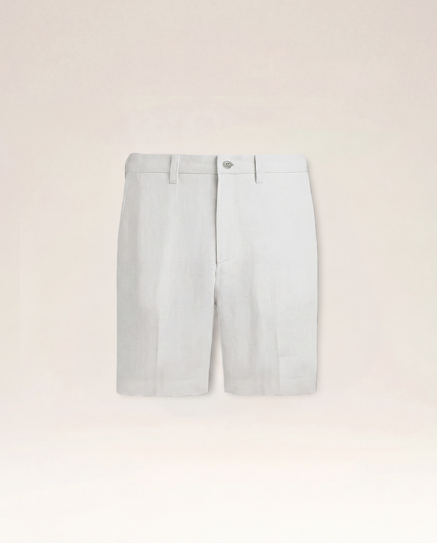 The Cœur Key Linen Shorts in White