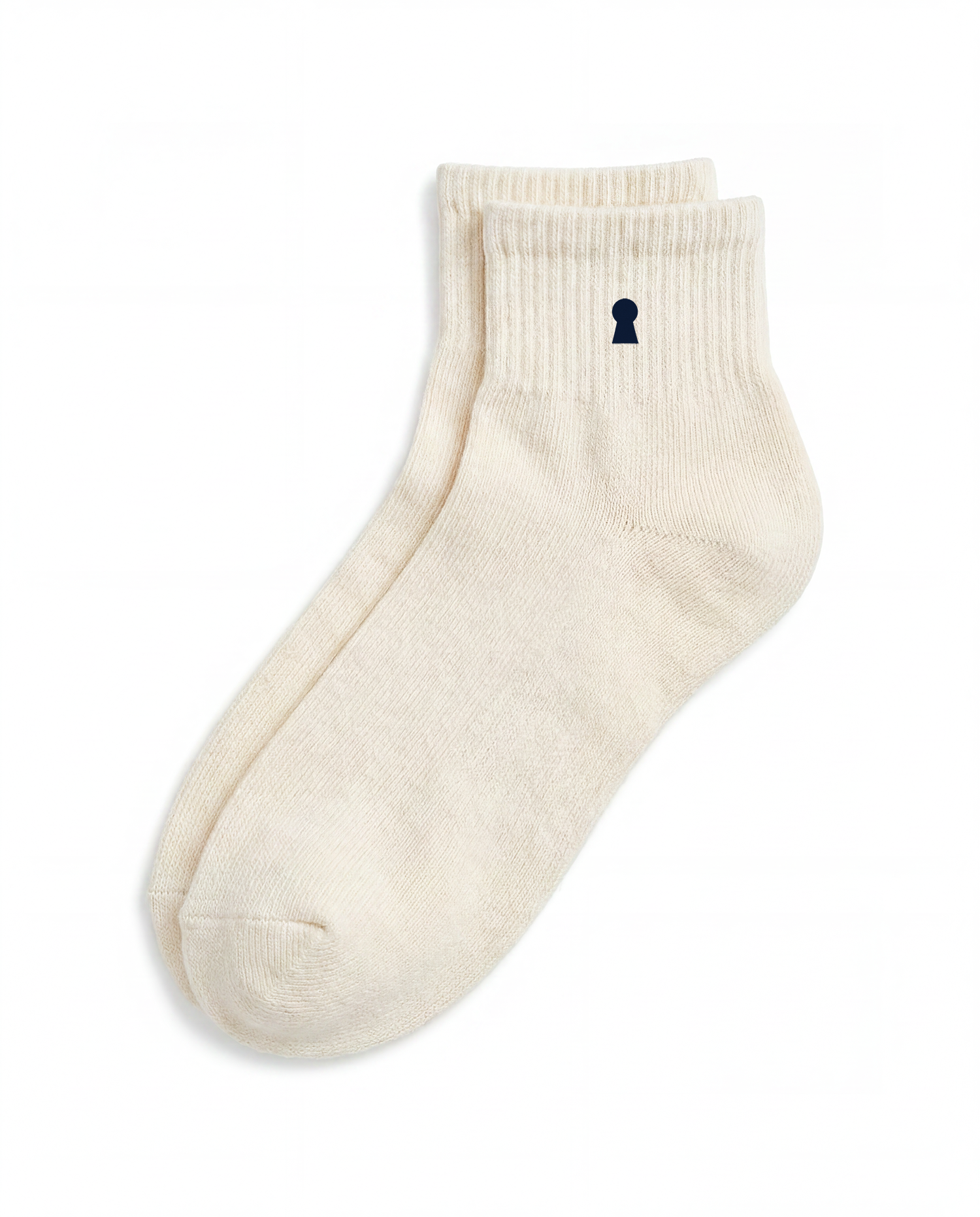 Ecru Keyhole Cotton Quarter Socks